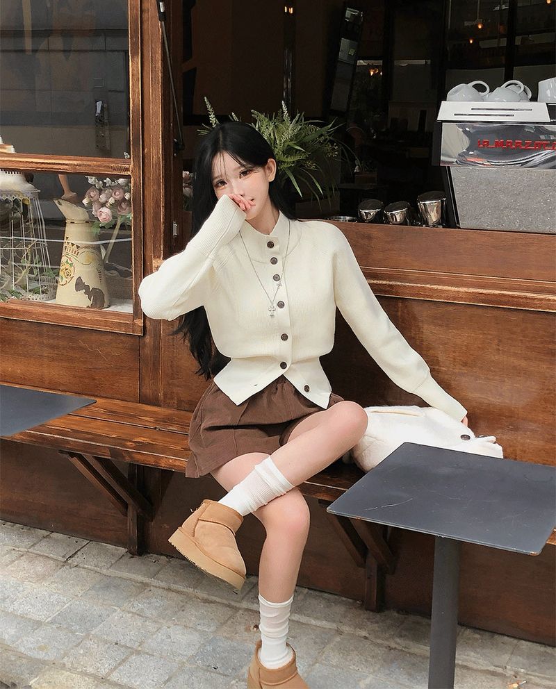 [BELLIDE MADE] semi-high-neck knit cardigan