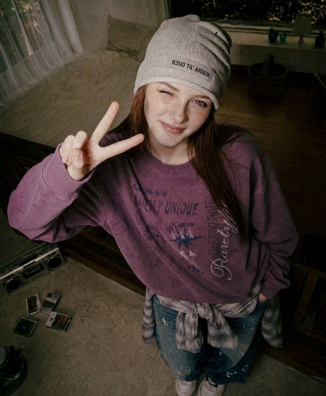 26FW★ Rare Type Sweatshirt