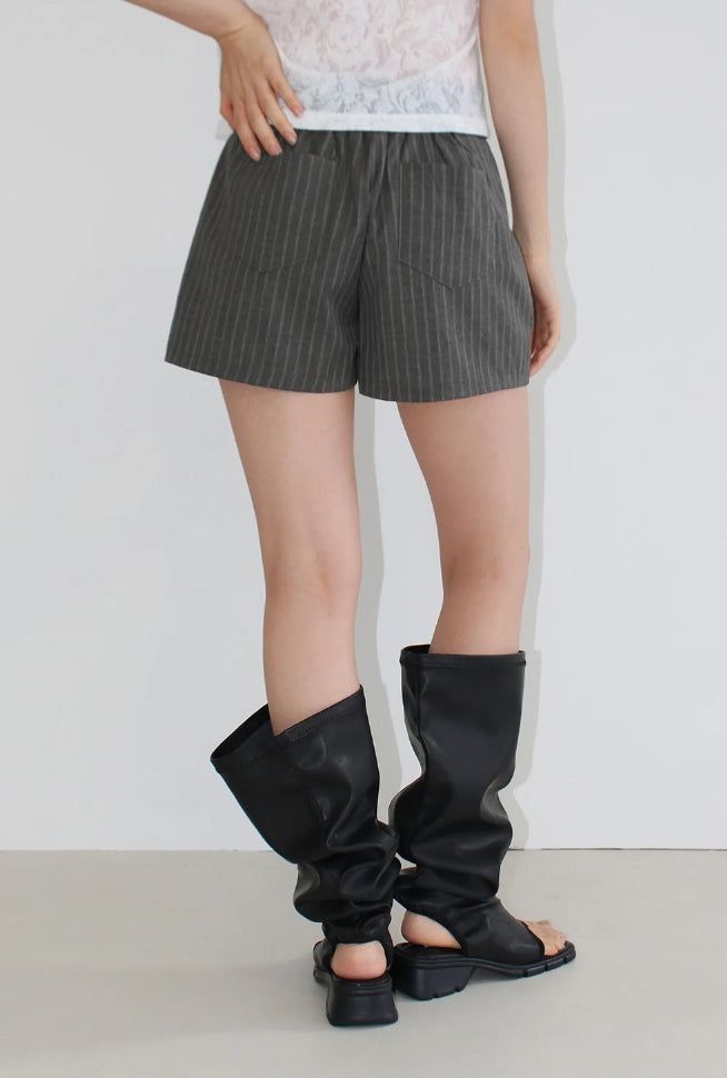 PUFF SLEEVE SHEER TEE