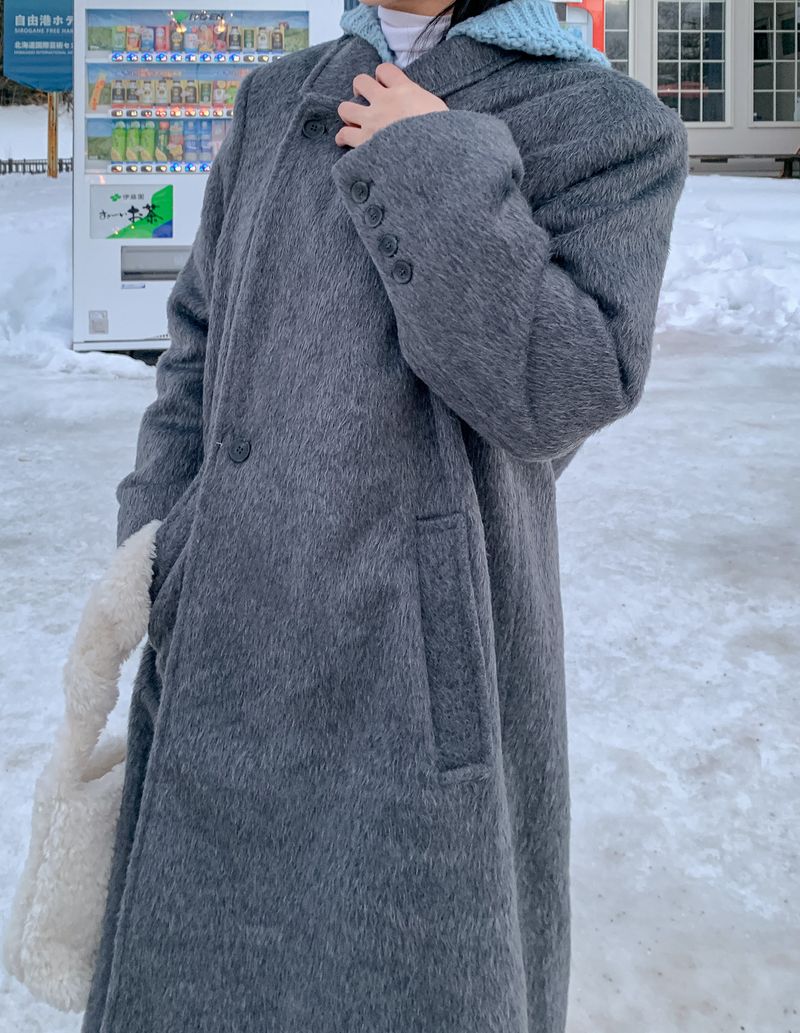 フローモヘアロングコート