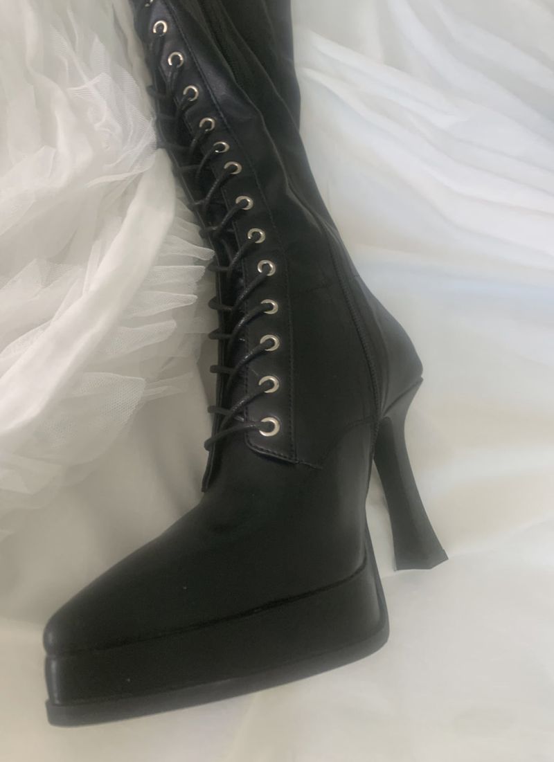 Vinacell Lace-Up Long Boots