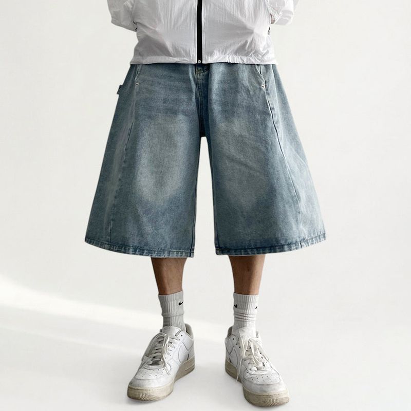Win's Incision Side Snap Washed Denim Bermuda Shorts