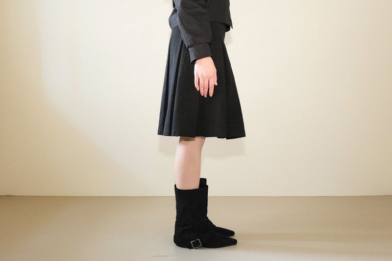 Pleated midi skirt _(Emerald Heart)*Black
