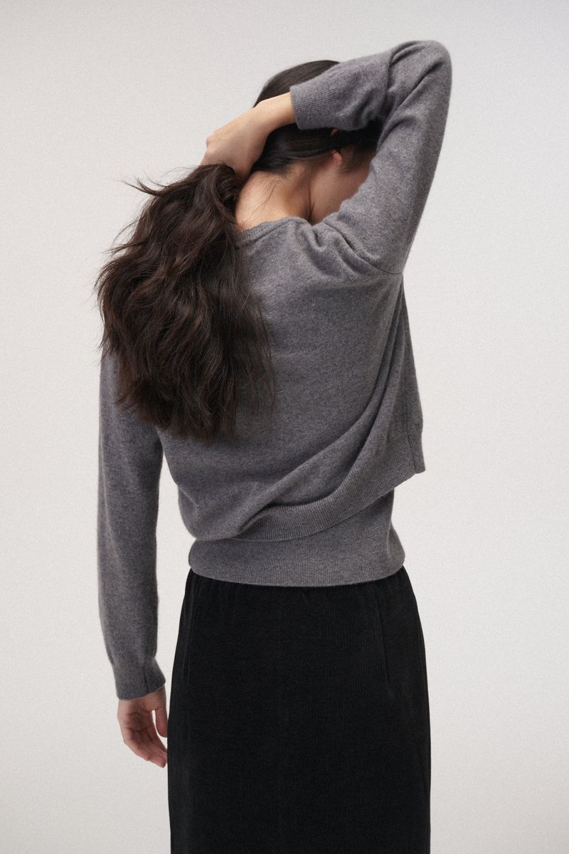 Camel round cardigan (Grey)