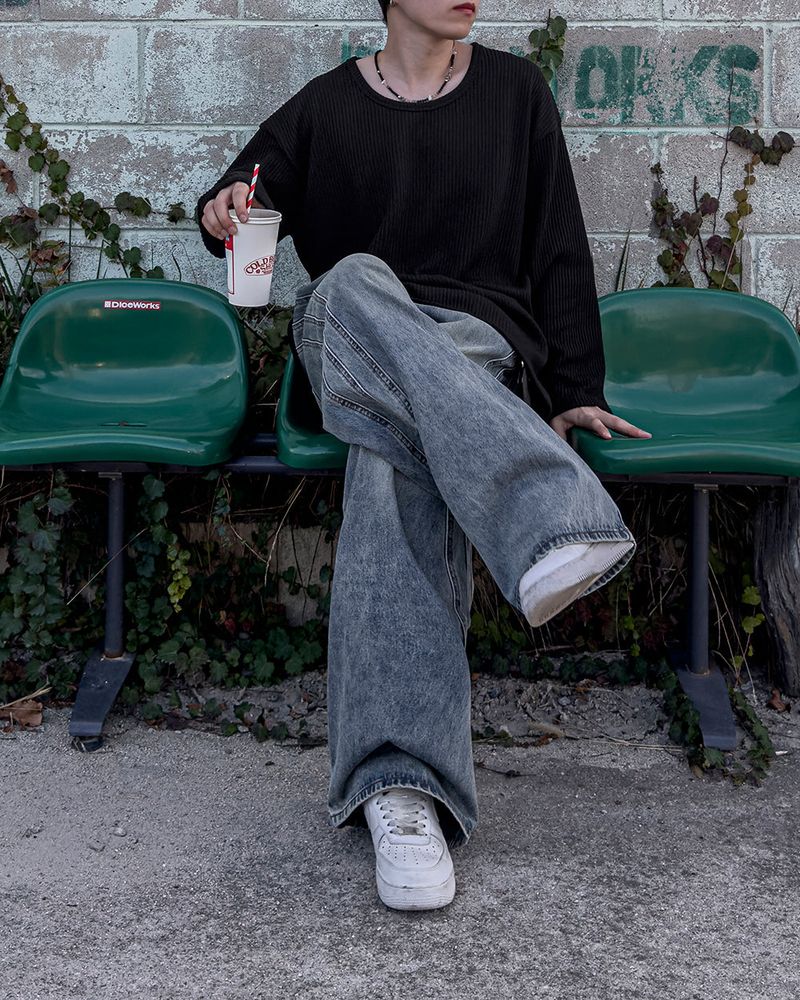 Hug Oversized Ribbed U-Neck Knit