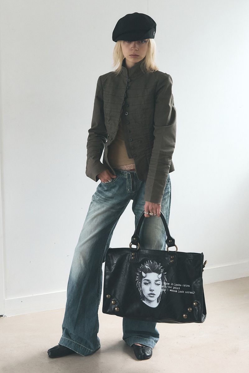 Defy Leather Bag Large