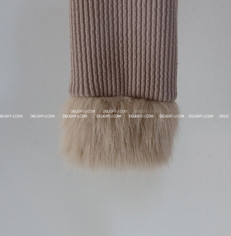 Purifying knitwear Cropped hooded jacket