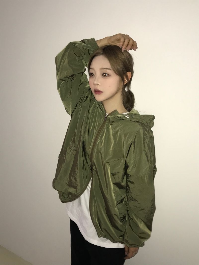 Lucas hood windbreaker jacket