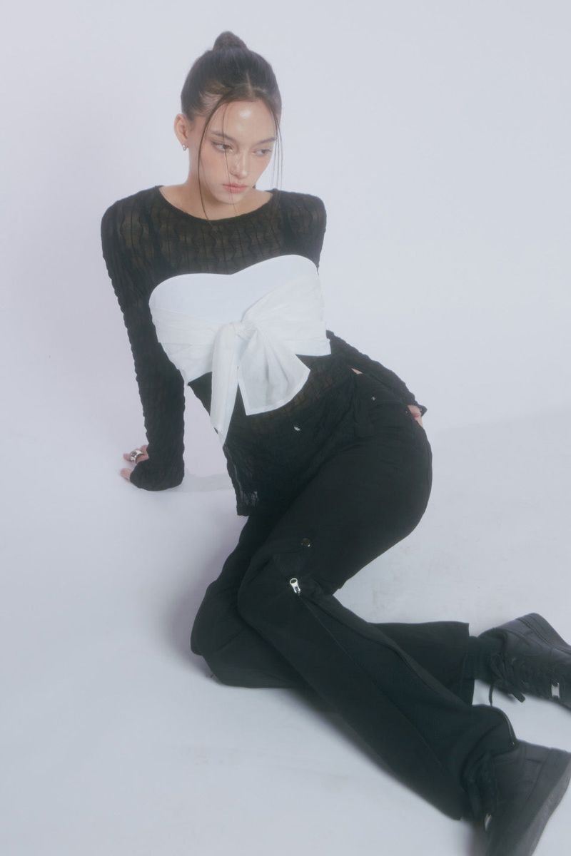 LAYERED KNOT TOP(WHITE)