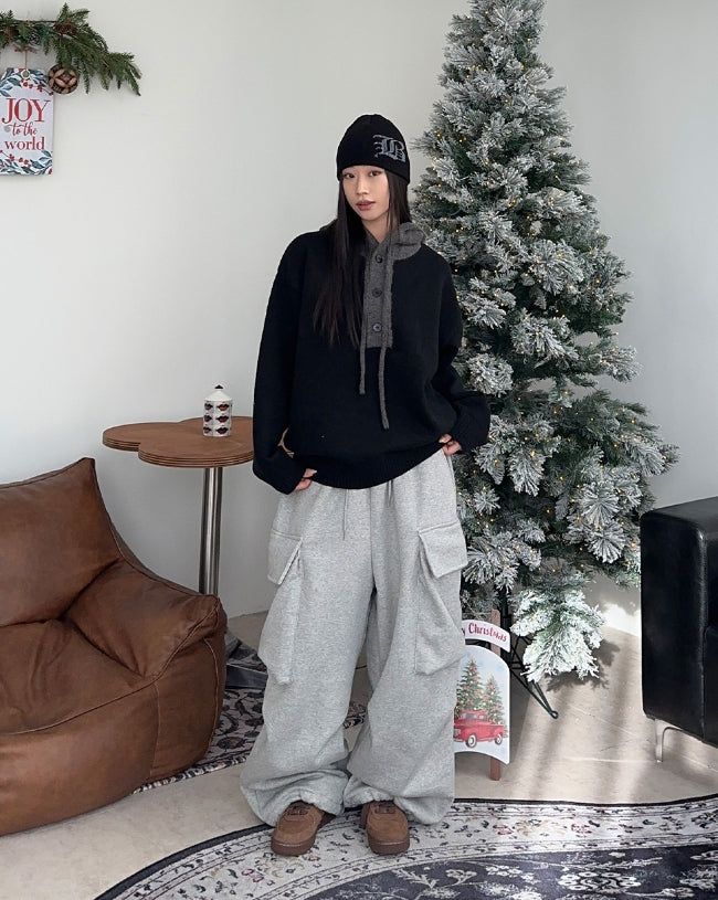 Radif color matching hood knit