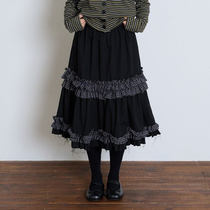 ITZAVIBE（イッザバイブ）の「RUFFLE POINT SKIRT - BLACK（Skirts）」