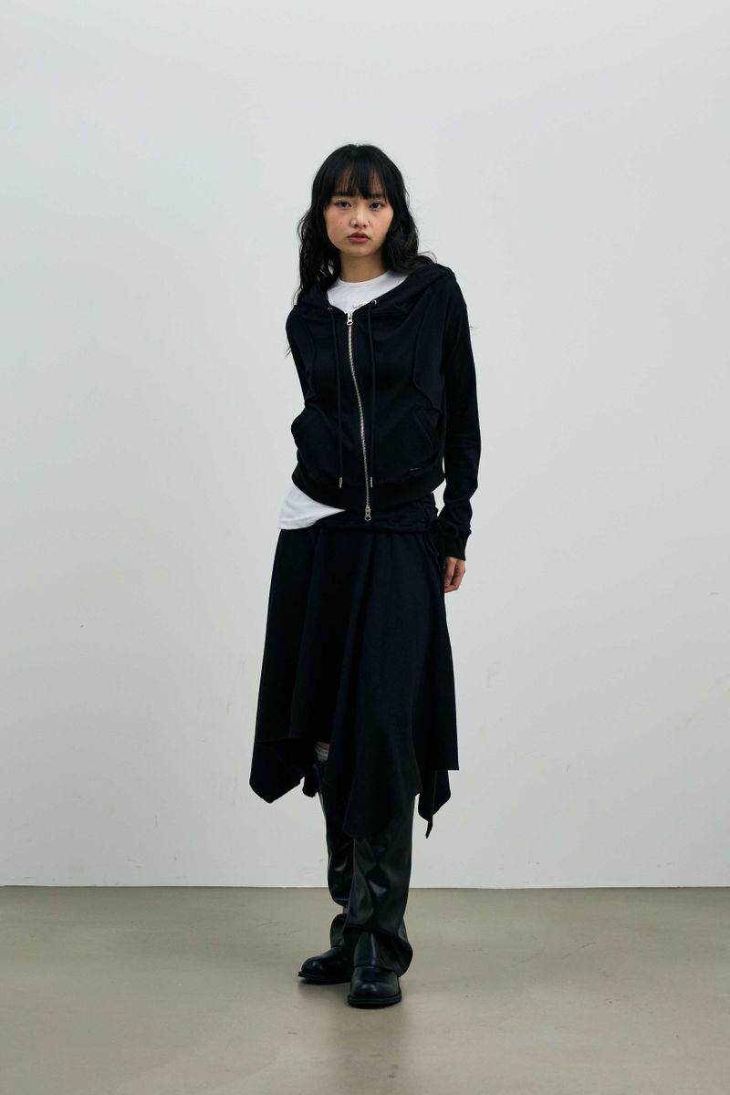 SILENT MIRAGE SWEAT SKIRT / BLACK