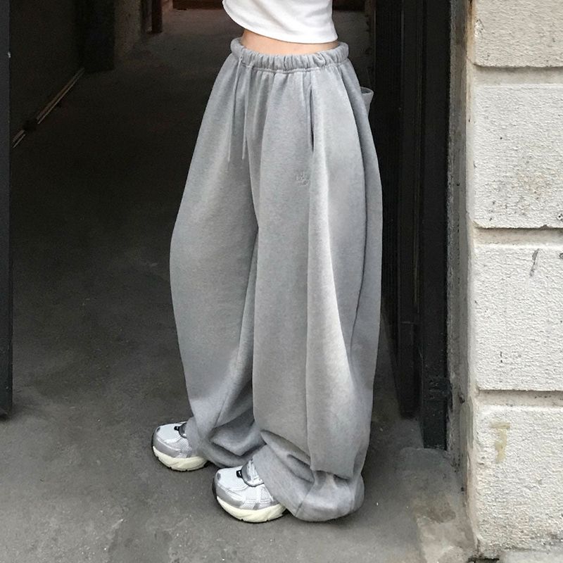 [BELLIDE MADE] スリットラインワイドトレーニングパンツ