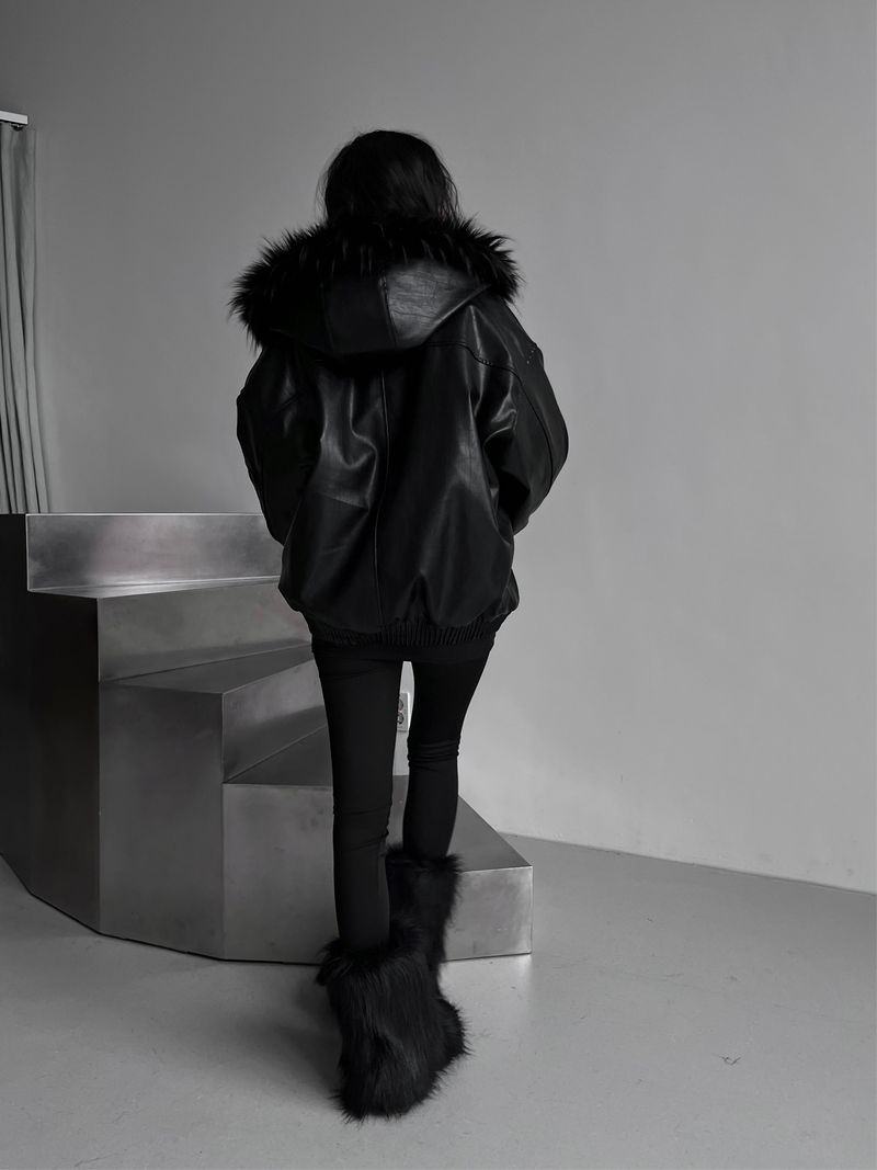 overfit fur hood leather jacket