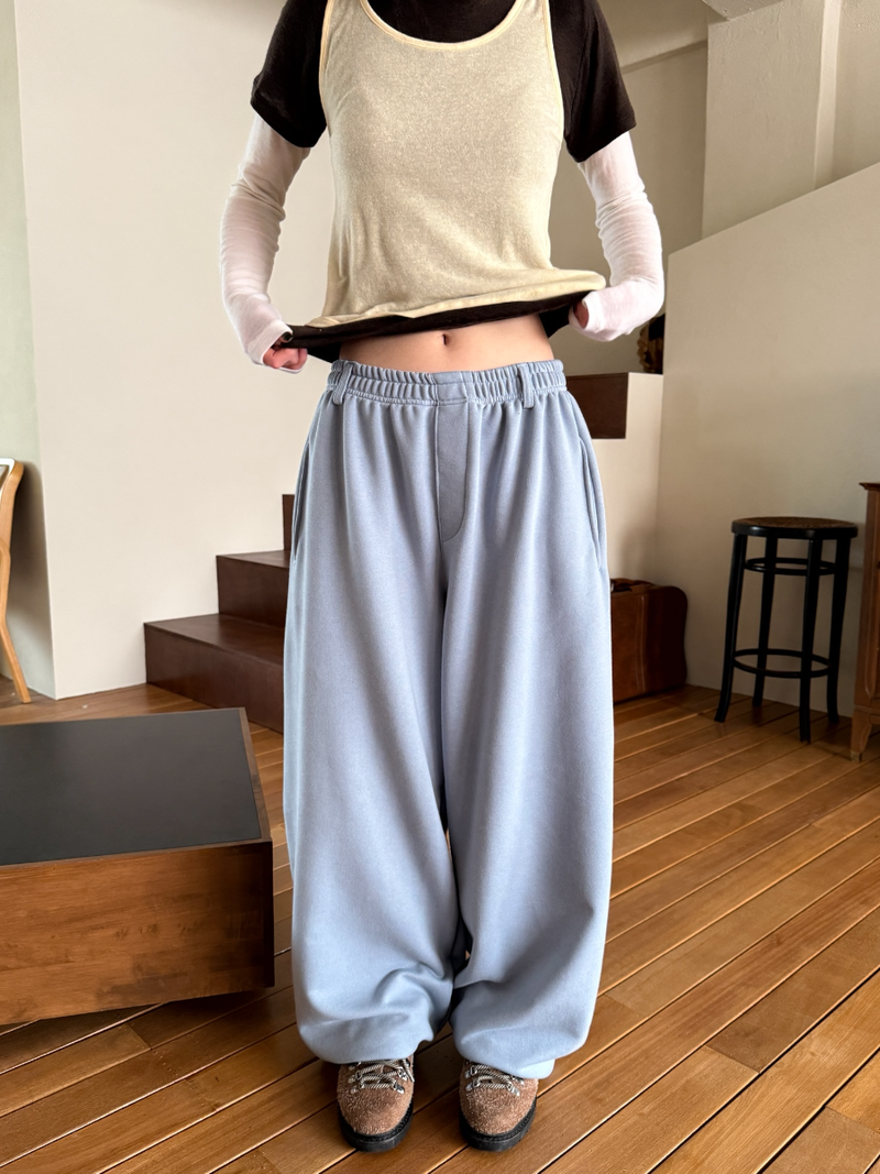 belted sweat pants