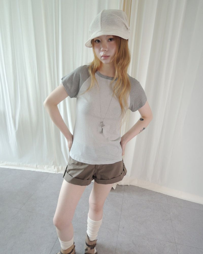 HEATHER RAGLAN SHORT SLEEVE T-SHIRT