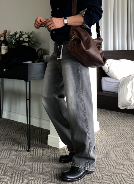 Crete Greywashed Semi-Wide Denim Pants
