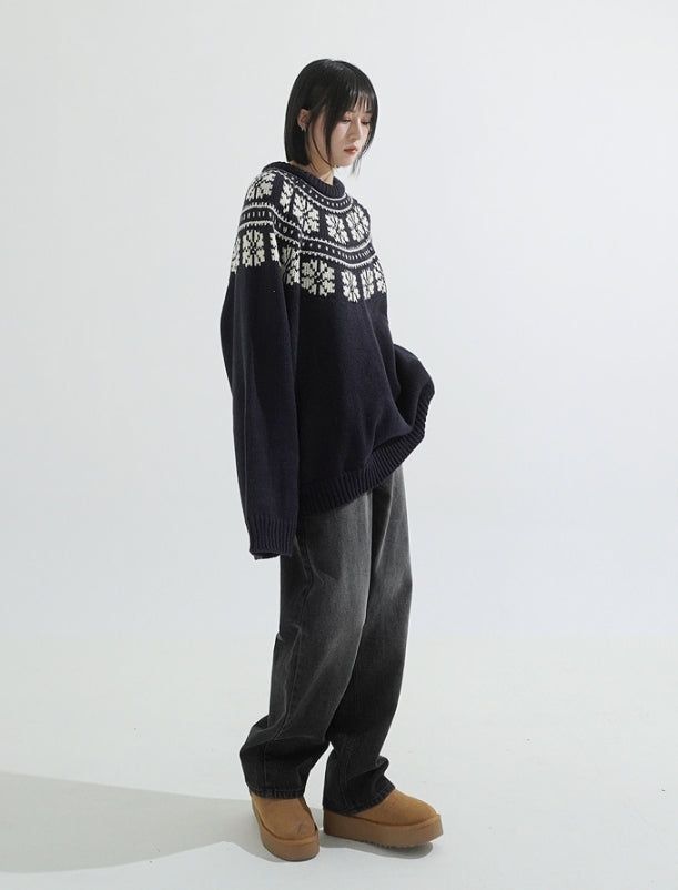 Nordic snow flake knit
