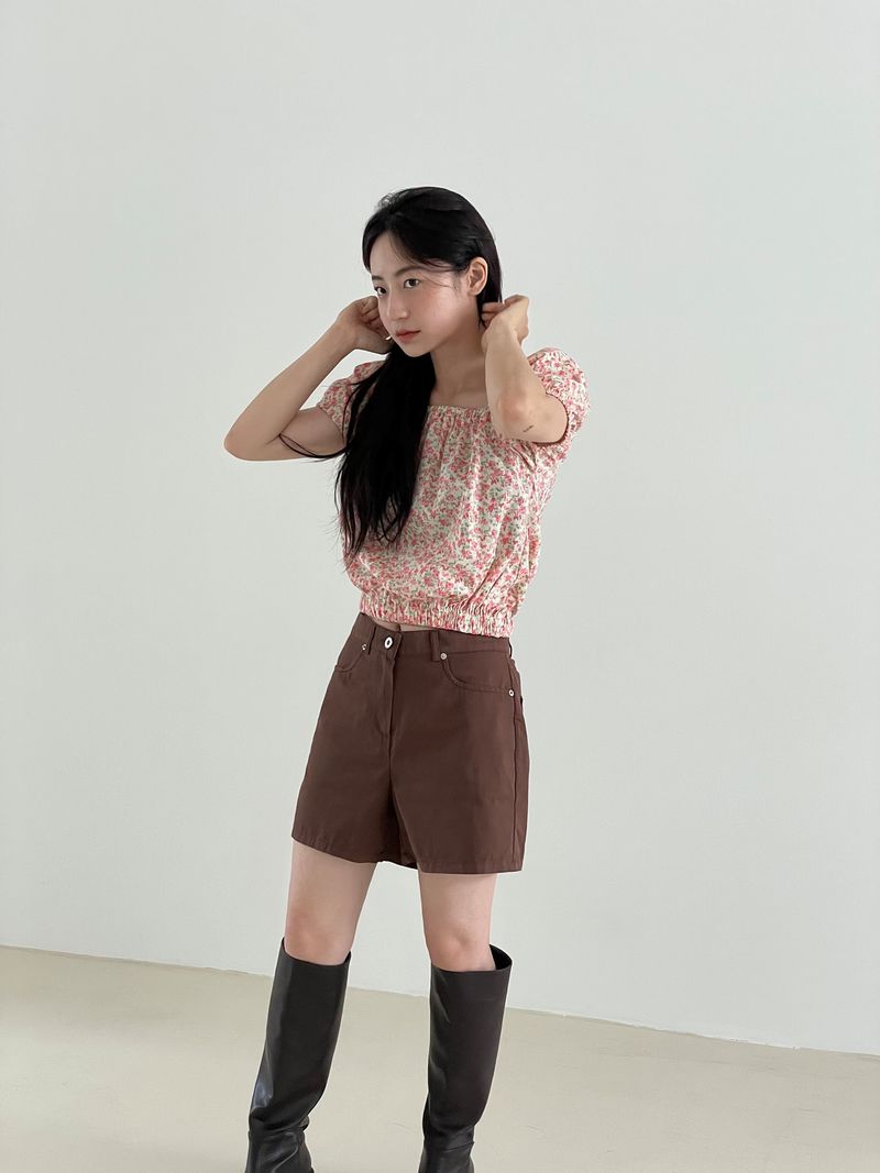 Colorful cotton short pants