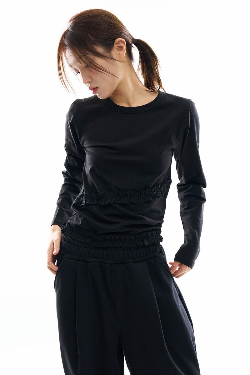 Raucohouse(ラウコハウス)の「Ruffle layered frill top(Tops)」