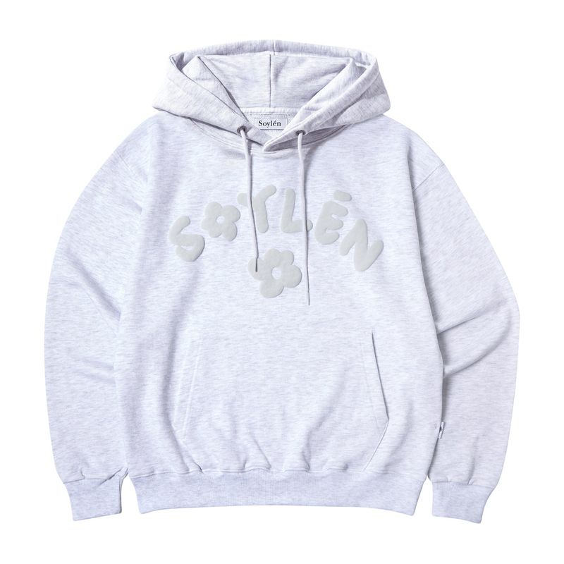 Soylen（ソイレン）の「フラワーロゴフーディー (LIGHT GRAY)（トップス）」