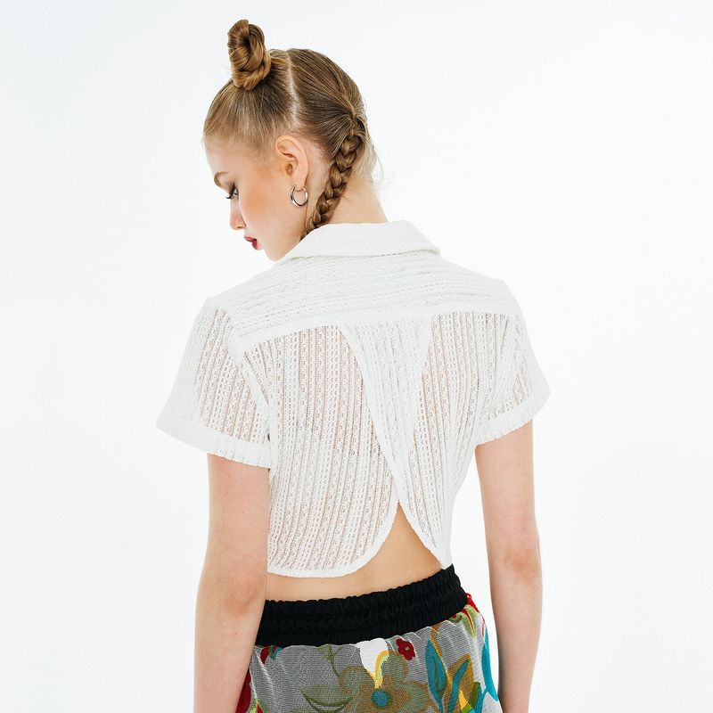 OTHER-worldly（アザーワールドリー）の「Tulip Shirt [White Knit]（Tops）」