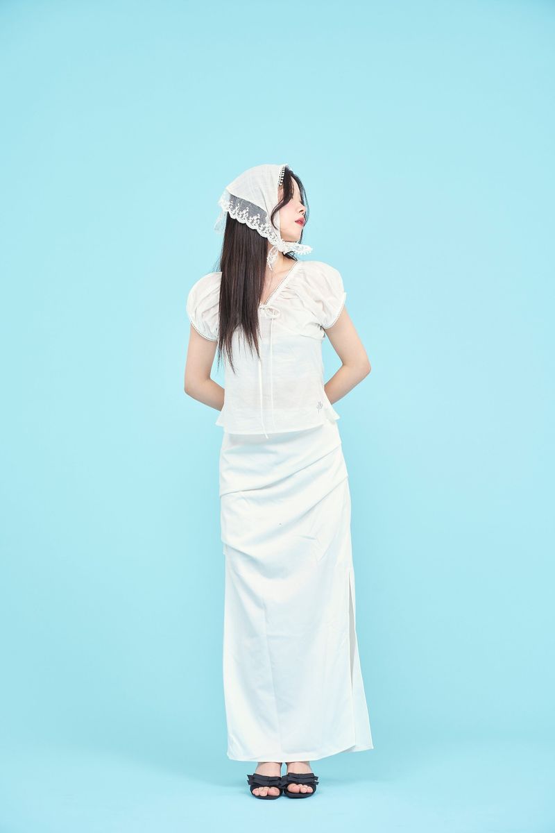 フリルブラウス / frill blouse