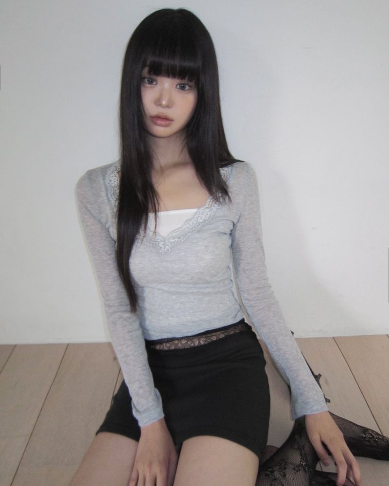 Skan Lace Long-Sleeve T-Shirt