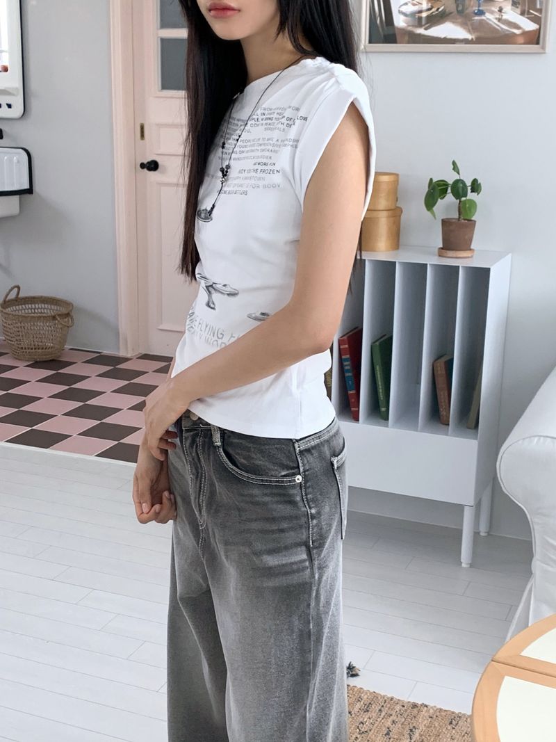 pebbled hip lettering unbalanced sleeve sleeveless