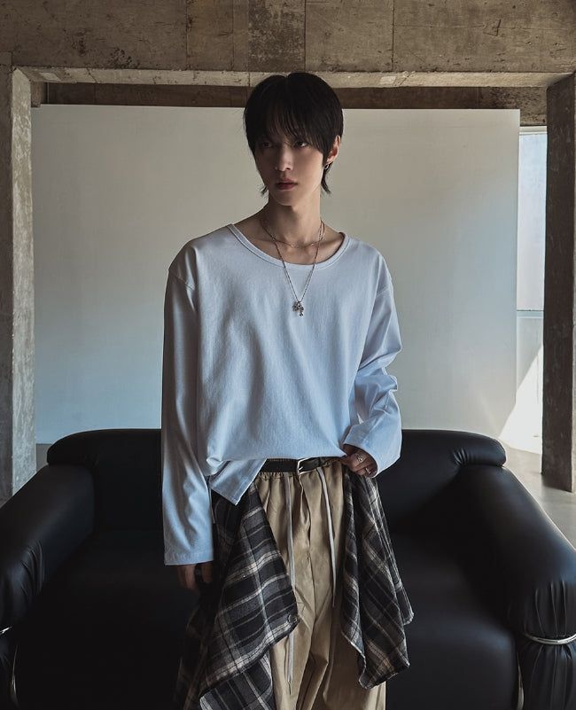 2PLAN（ツープラン）の「ニュートラルベーシックUネック長袖Tシャツ（トップス）」