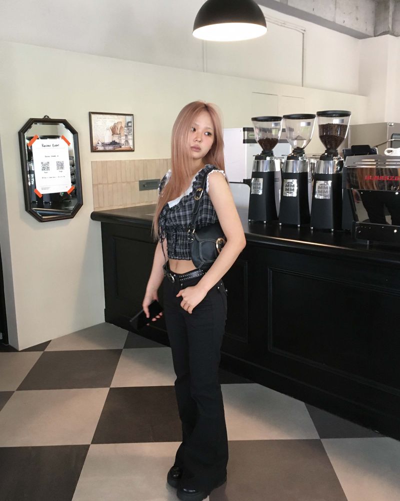 Smoky blouse
