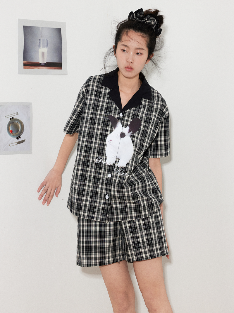 a hotot（ア ホトット）の「Rabbit pints and logo embroidered pajamas can be worn outside（Setup）」