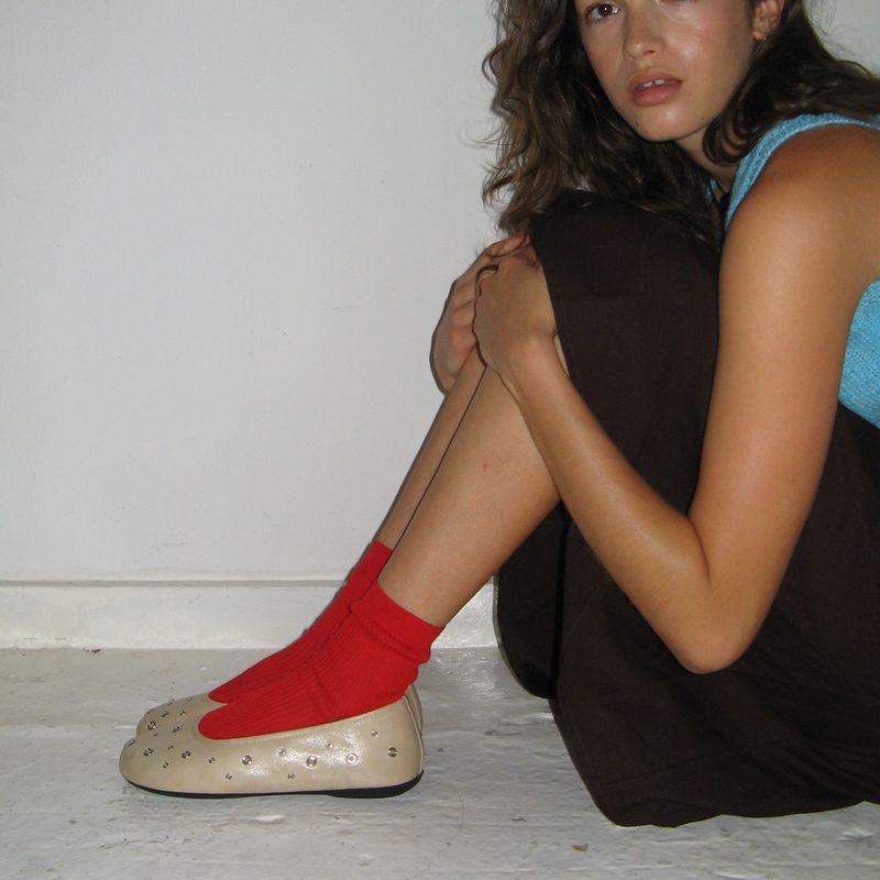 Me 0044. Eyelet Mesh Flat Shoes - 3colors