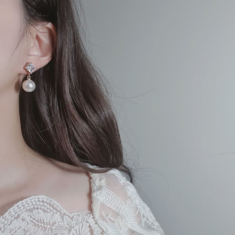 ダイアモンドパールピアス