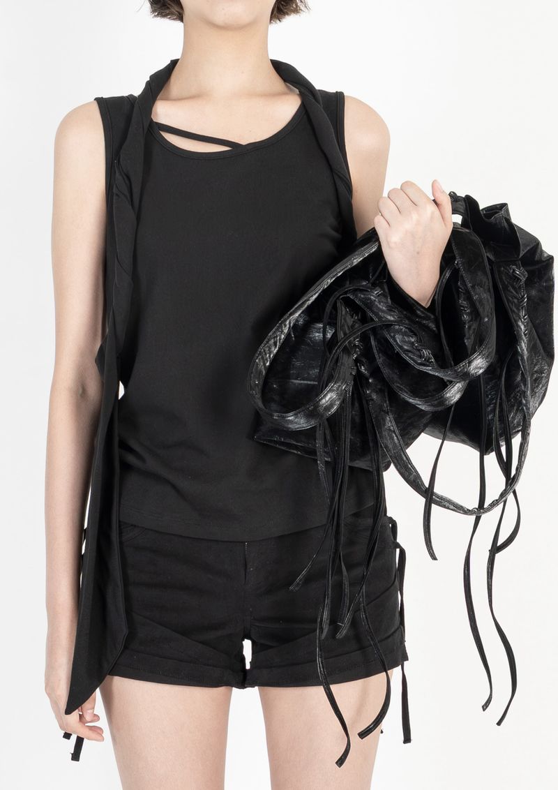  HEXA STRAP TOTE BAG . BLACK