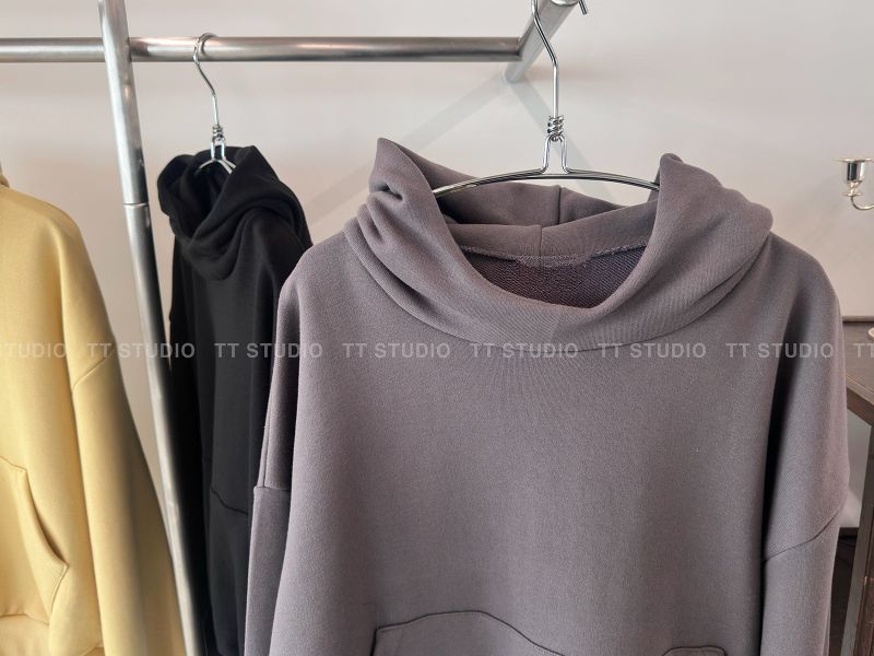 High-neck cropped hoodie