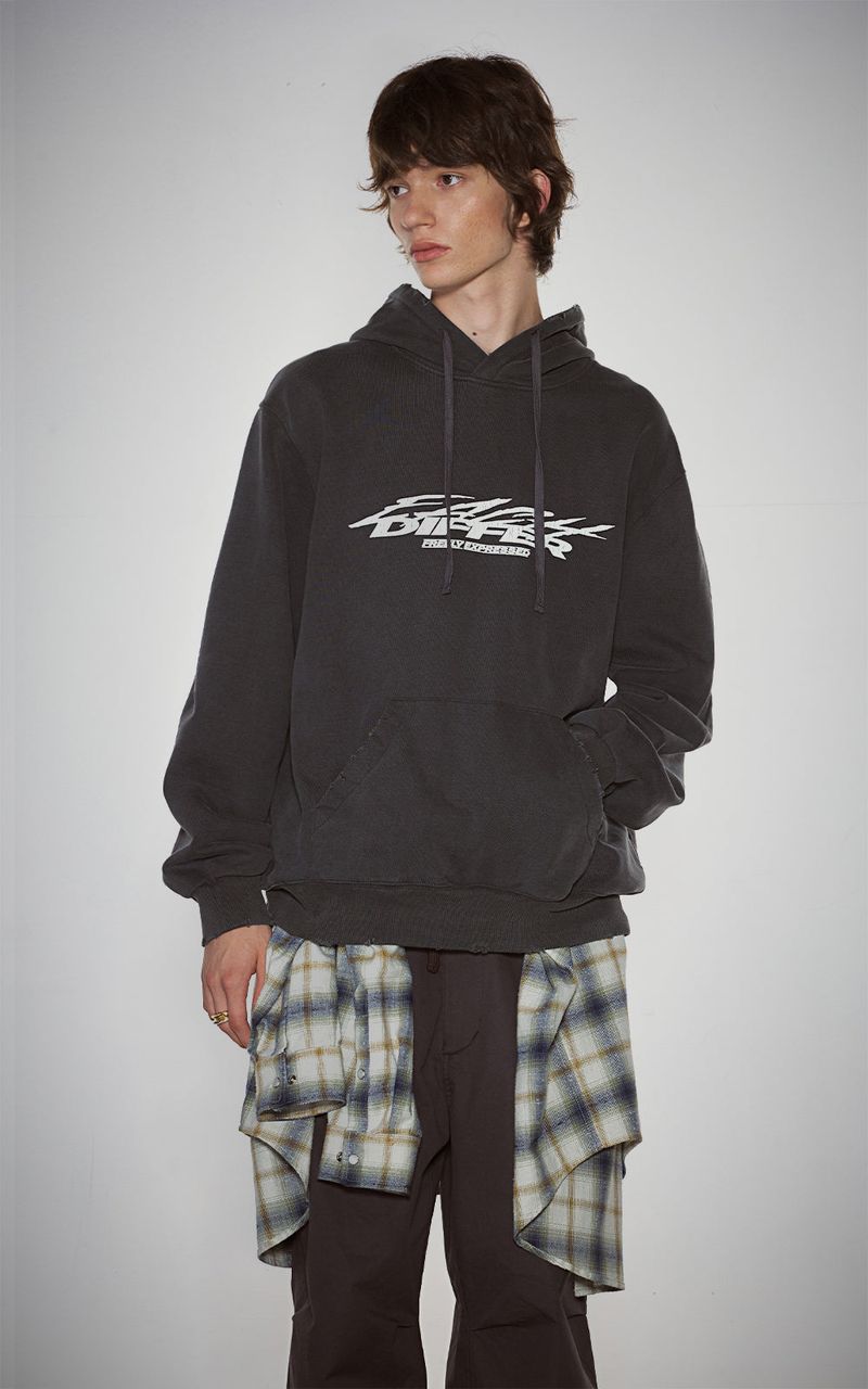 GRAFFITI CRACK HOODIE_CHARCOL