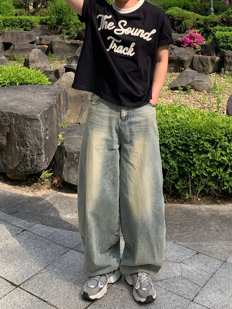 Mensfloor（メンズフロア）の「Soundtrack lip coloring short-sleeved shirt with embroidery（Tops）」