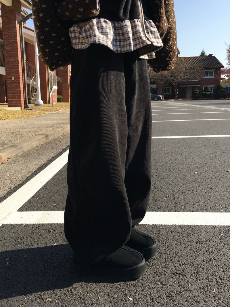 Down Lining Corduroy Wide Pants