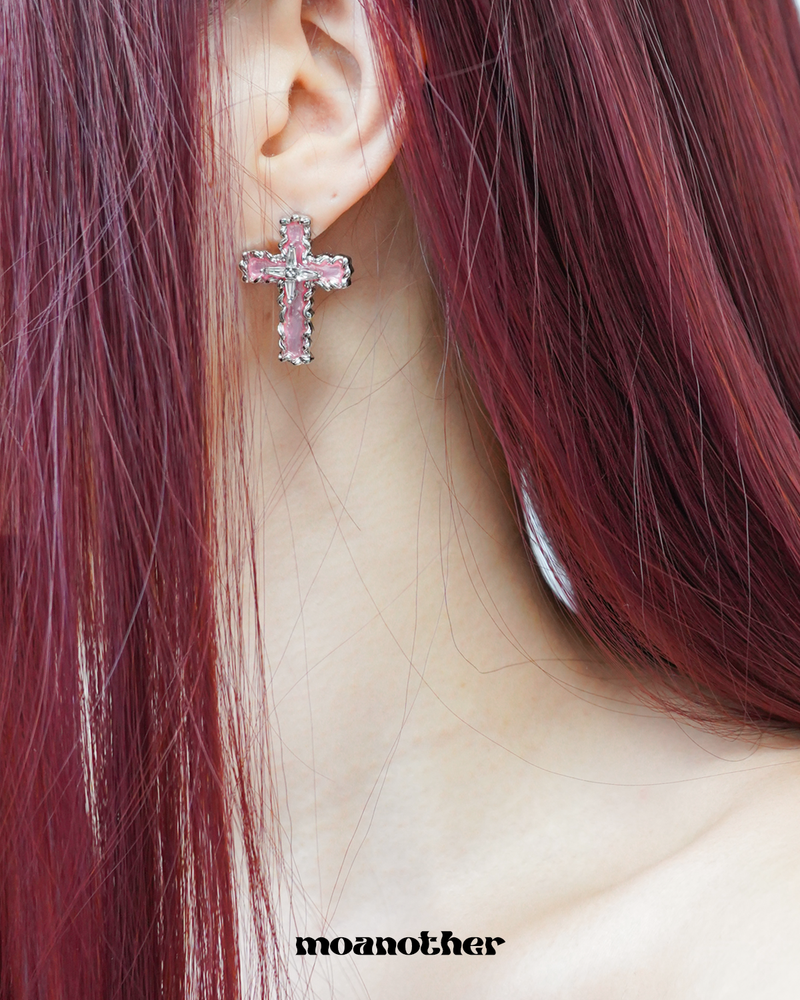 [Hearts2Hearts Jiwoo PIck!]PINK CROSS EARRING