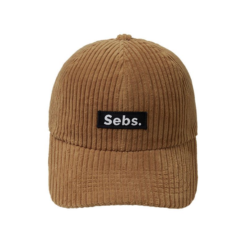 Sebs.（セブス）の「Sebs. コーデュロイボールキャップ / キャラメル（帽子）」
