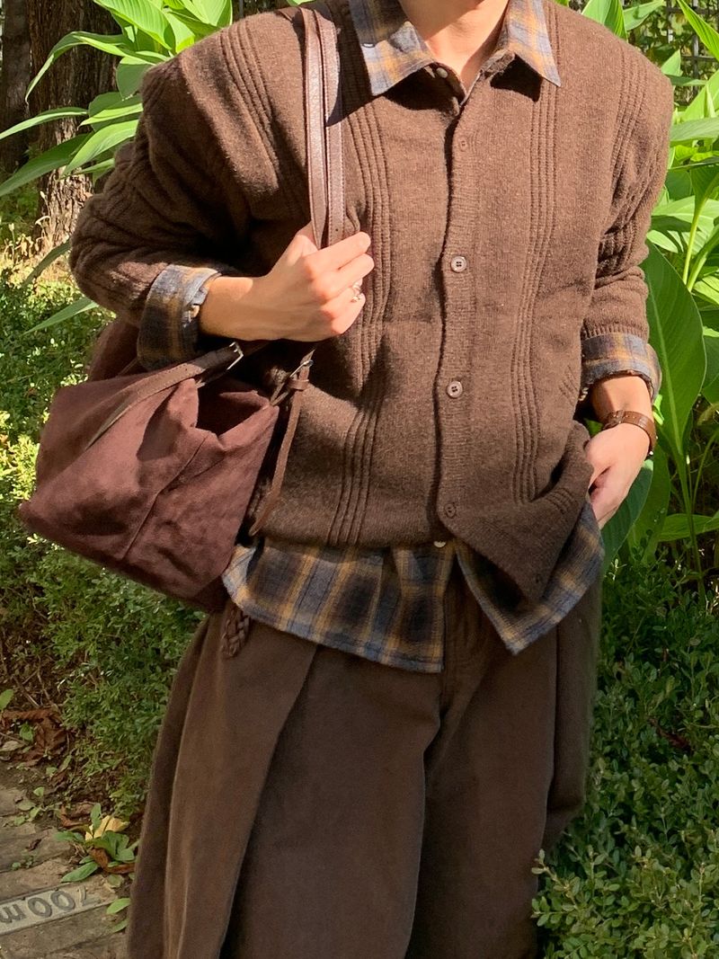 Soft Nantes Wool Ribbed Round Cardigan