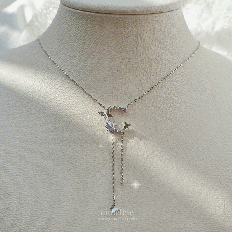 aimelbie（アイメルビー）の「ラベンダームーンネックレス（アクセサリー）」