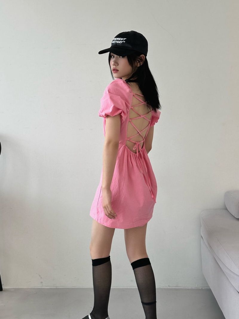 back strap ribbon dress