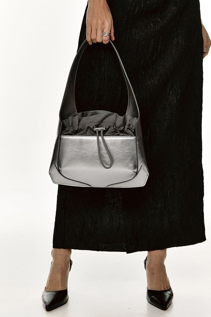 Hold Shoulder bag_Silver