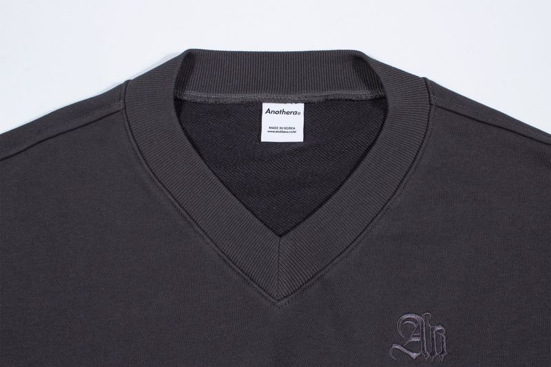 V-NECK CROP SWEATSHIR (Dark Gray)