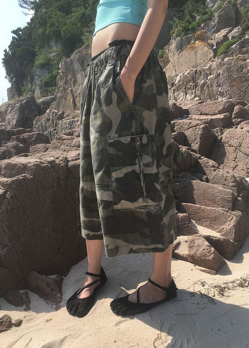 ZIPPER CARGO BERMUDA PANTS