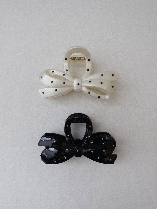 VIVIC（ビビク）の「ポルカリボンヘアークロークリップ (IVORY, BLACK 2COLORS!)（ヘアアクセサリー）」