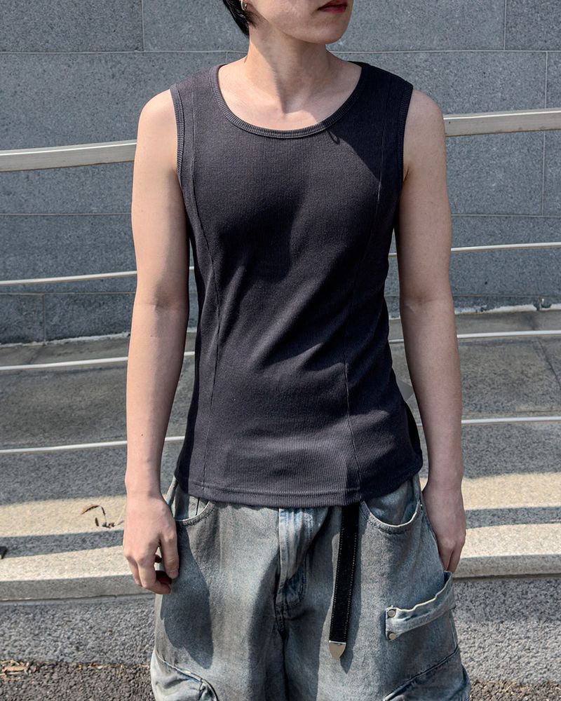 Cutting Line Ribbed Sleeveless Top