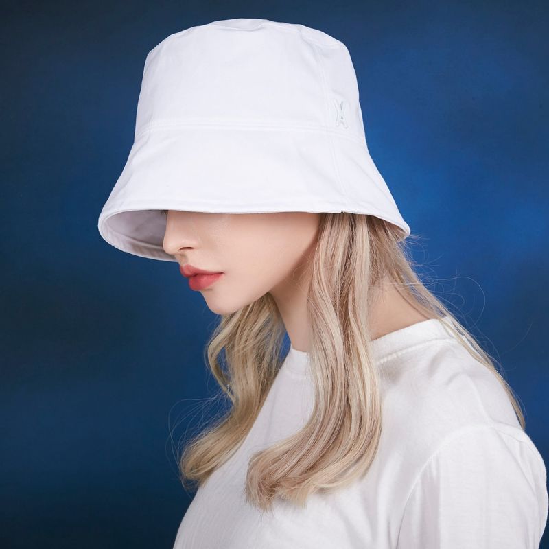 Stud drop over fit bucket hat WHITE